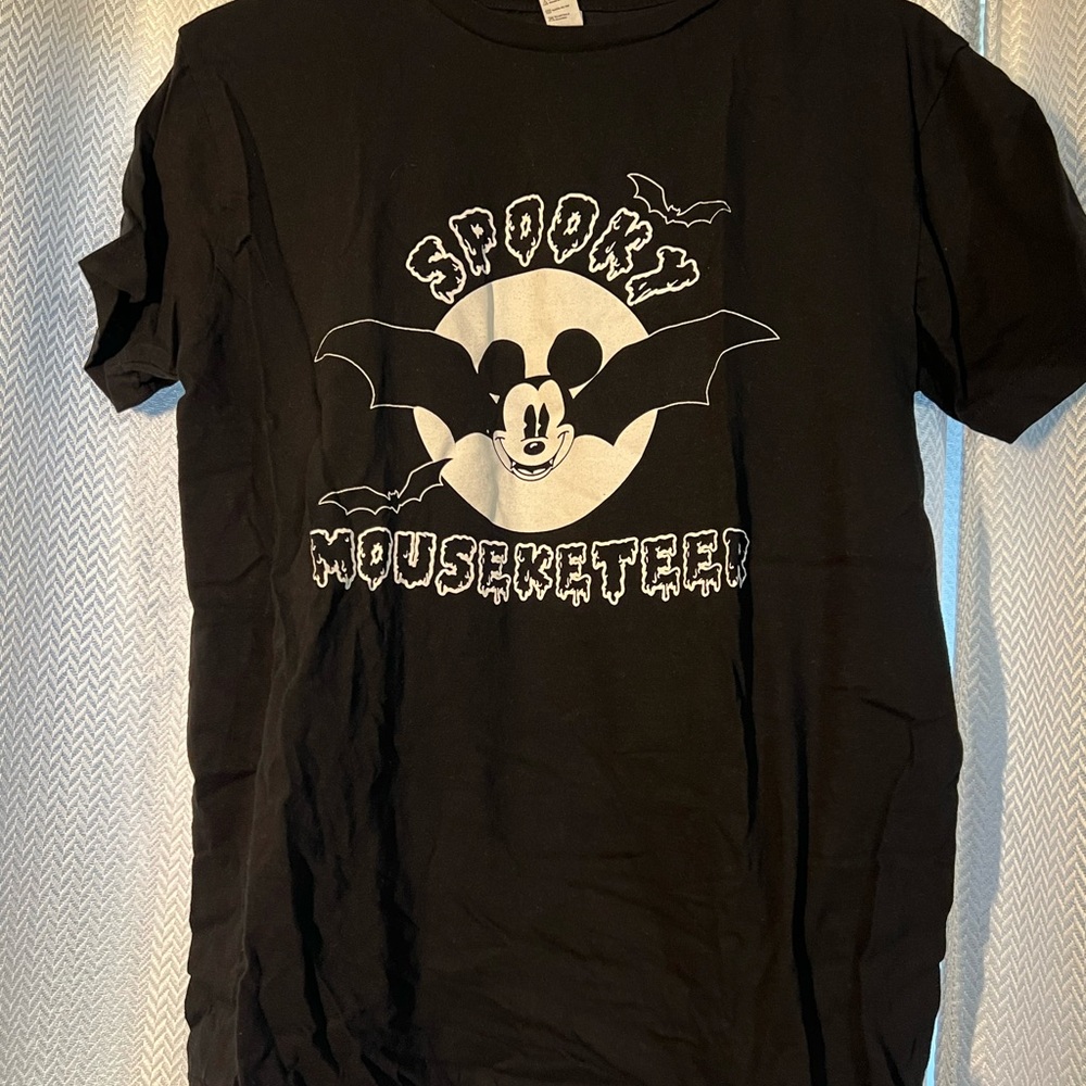 Spooky Mouseketeer T-Shirt - Black